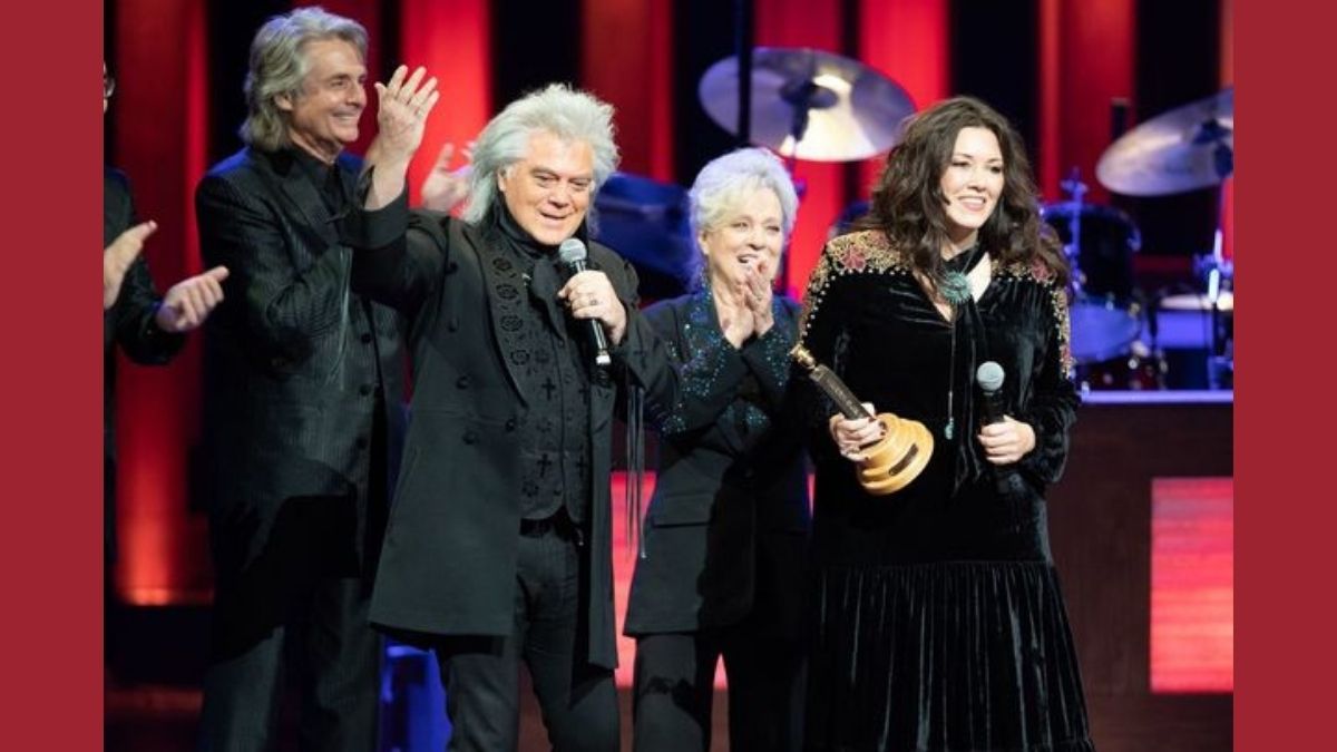 Mandy Barnett with Connie Smith and Marty Stuart