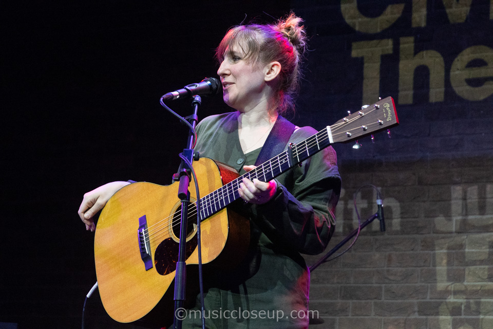 Annie Dressner chatting with the audience